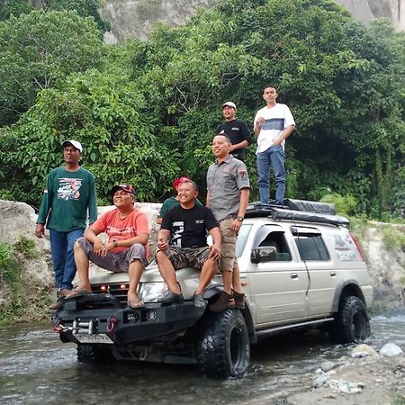 Tapian Ratu Camp Real Bukittinggi Exteriér fotografie