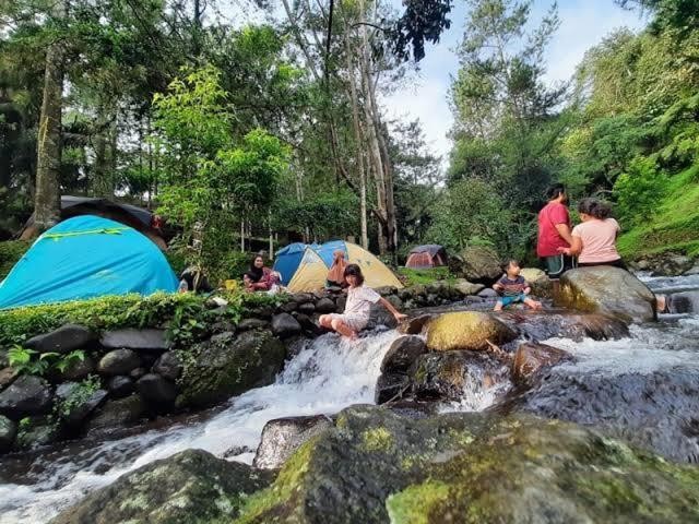 Tapian Ratu Camp Real Bukittinggi Exteriér fotografie