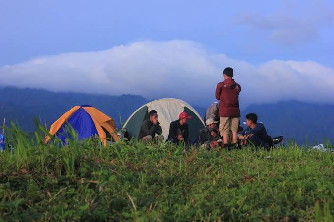 Tapian Ratu Camp Real Bukittinggi Exteriér fotografie