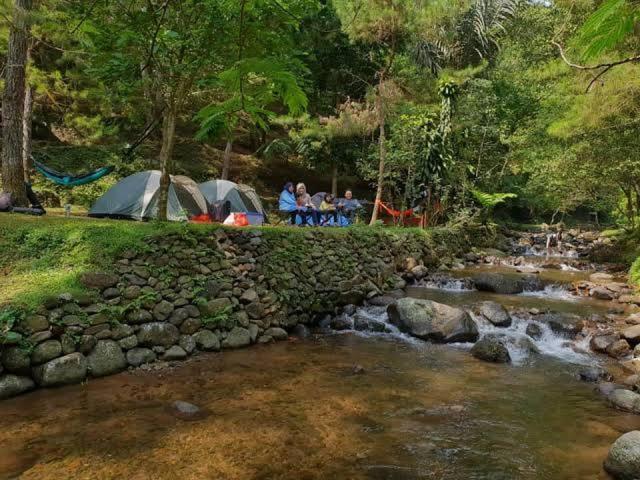 Tapian Ratu Camp Real Bukittinggi Exteriér fotografie