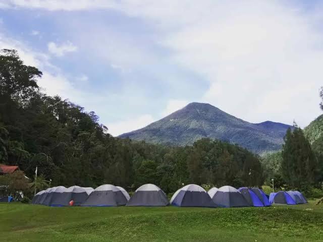 Tapian Ratu Camp Real Bukittinggi Exteriér fotografie