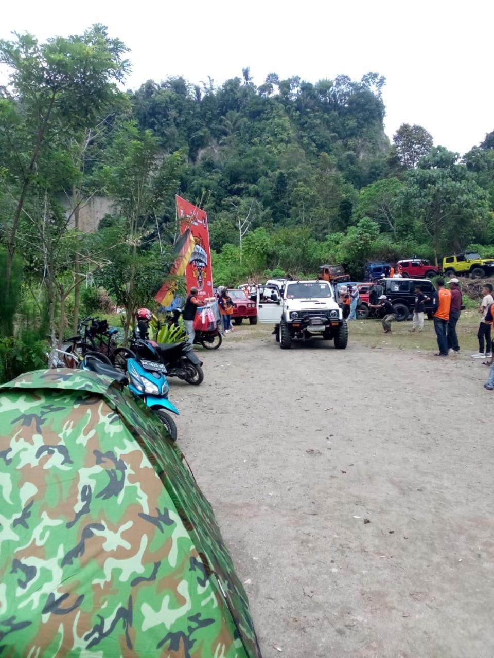 Tapian Ratu Camp Real Bukittinggi Exteriér fotografie