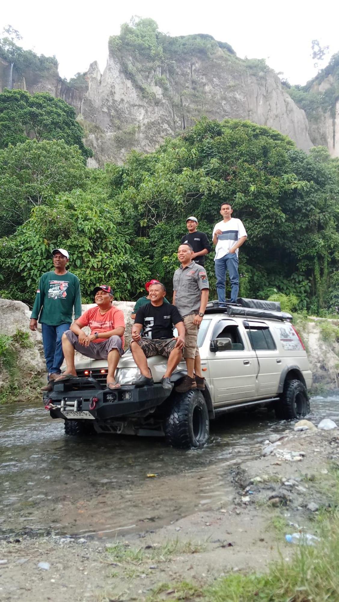 Tapian Ratu Camp Real Bukittinggi Exteriér fotografie