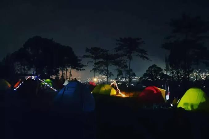 Tapian Ratu Camp Real Bukittinggi Exteriér fotografie